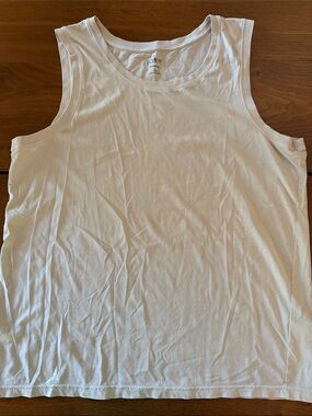 J. Crew Men’s Cream Classic Broken-In Sleeveless Tank Top